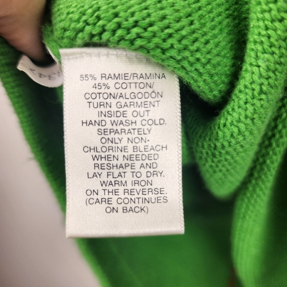 Susan Bristol Medium Holiday Christmas Sweater Green Tacky Santa Pull-over Knit - Picture 9 of 9